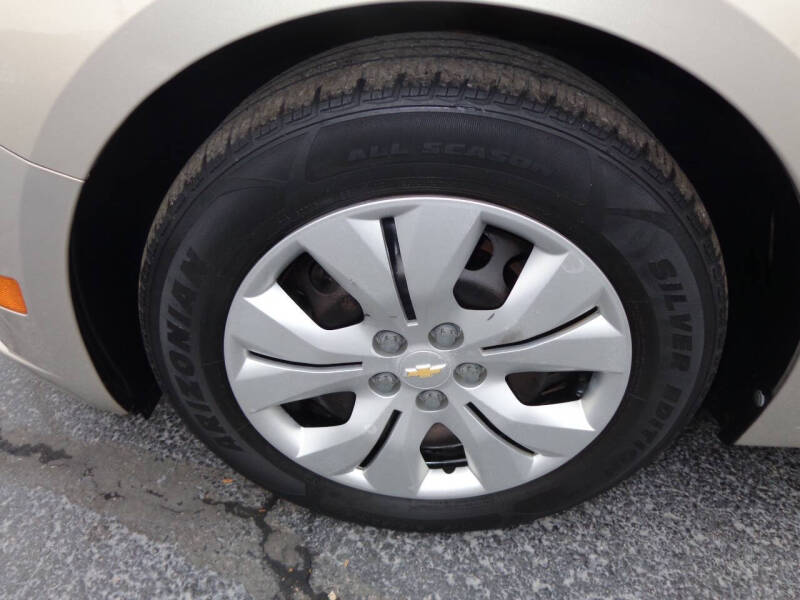 2012 Chevrolet Cruze LS