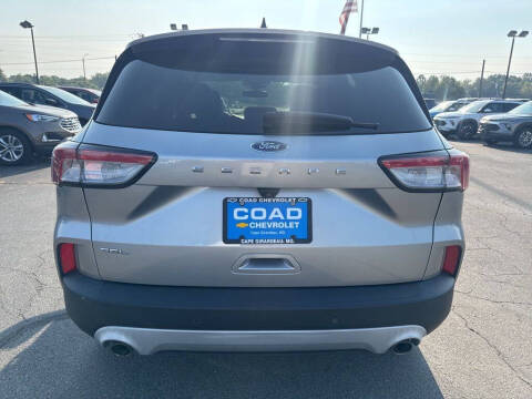2021 Ford Escape SEL