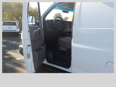 2015 GMC Savana 2500