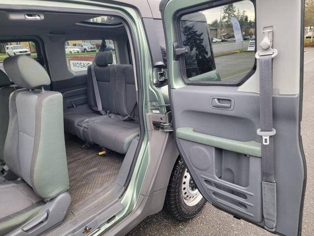 2004 Honda Element LX