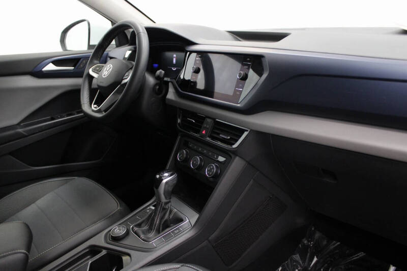 2022 Volkswagen Taos SE 4Motion