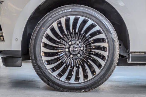 2019 Lincoln Navigator Black Label