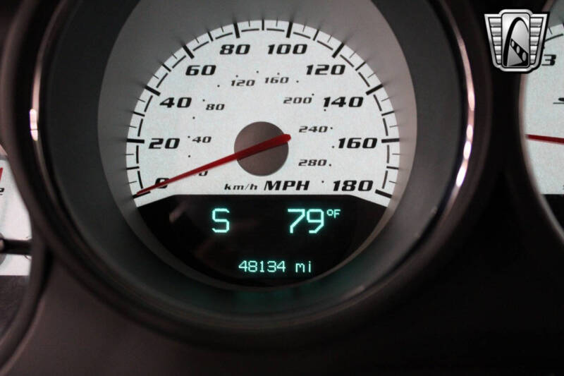 2009 Dodge Challenger SRT8