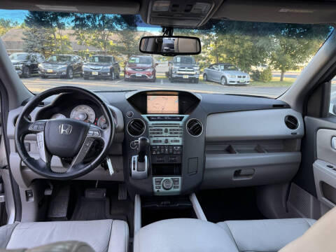 2010 Honda Pilot Touring w/Navi w/DVD