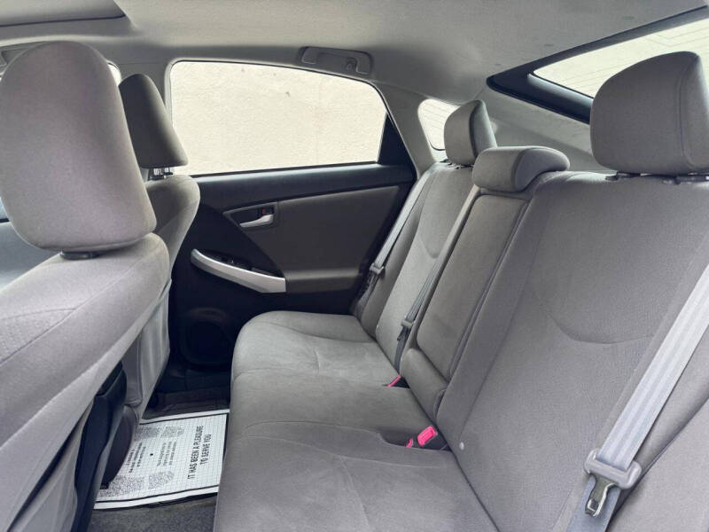 2013 Toyota Prius Three