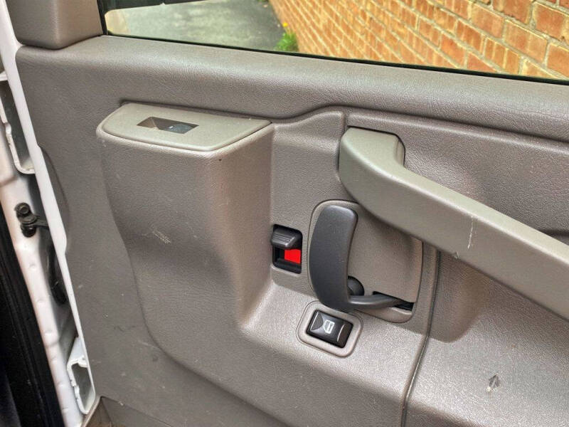 2019 Chevrolet Express 2500