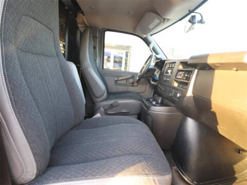 2024 GMC Savana 2500