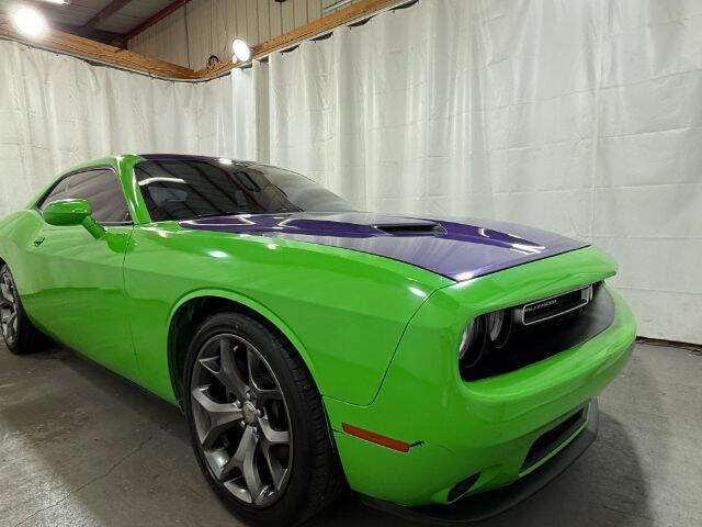 2016 Dodge Challenger SXT