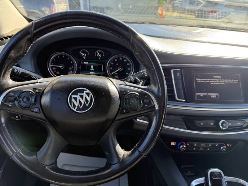 2019 Buick Enclave Essence