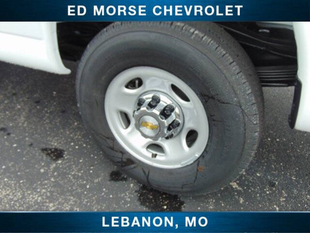 2025 Chevrolet Express 3500