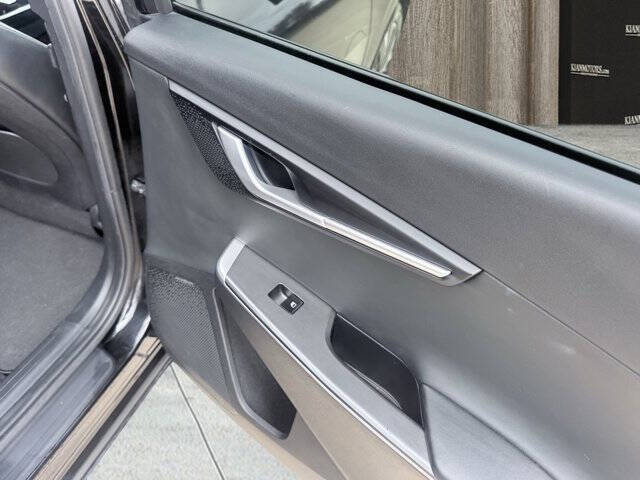 2022 Kia EV6 Wind