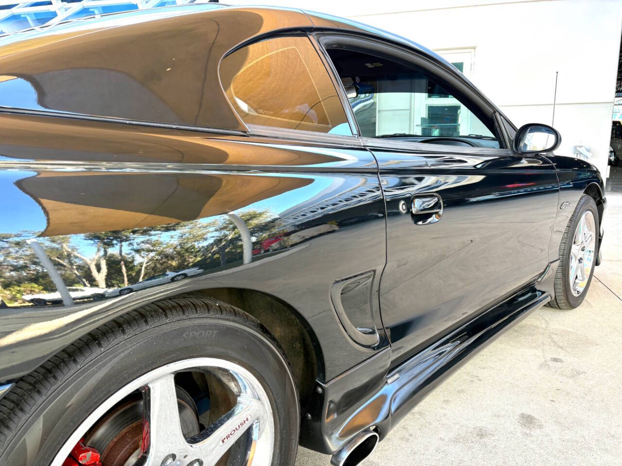 1998 Ford Mustang 36