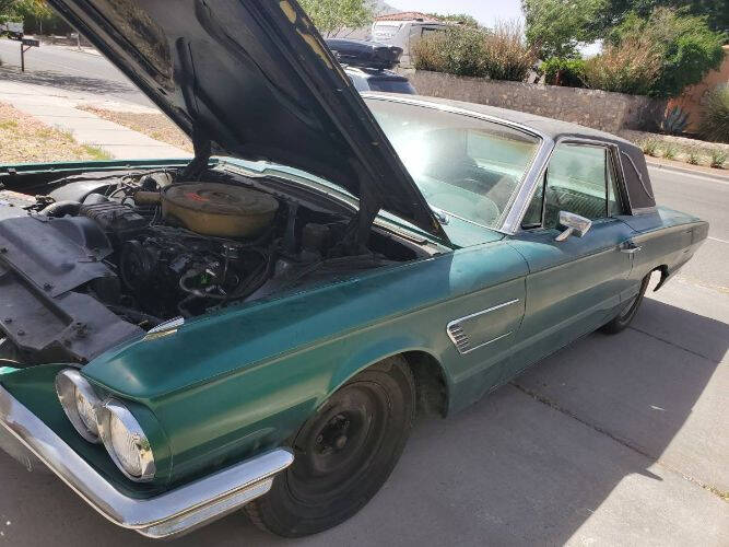 1965 Ford Thunderbird