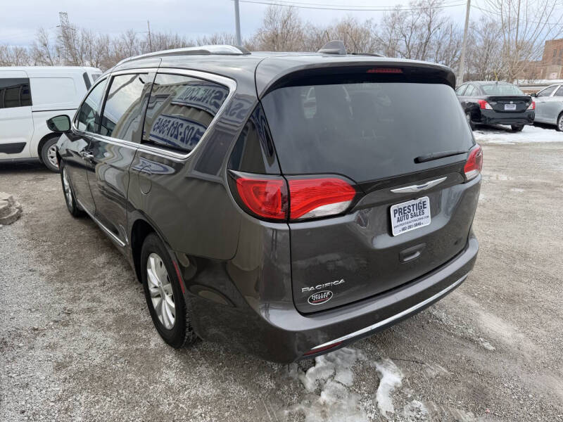 2018 Chrysler Pacifica Touring L
