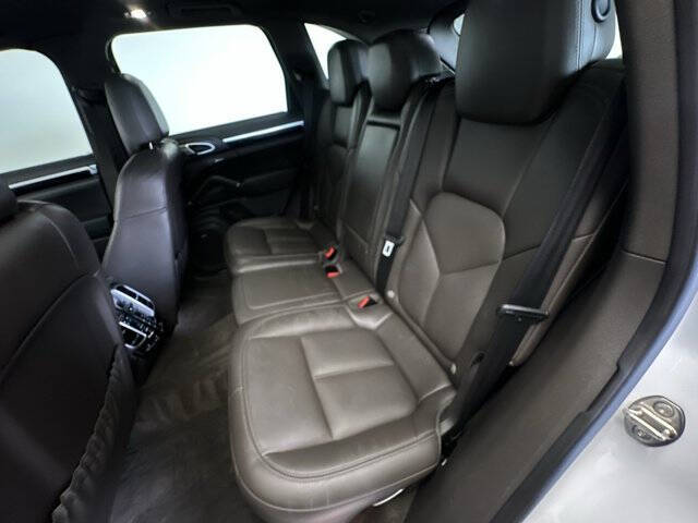 2017 Porsche Cayenne S