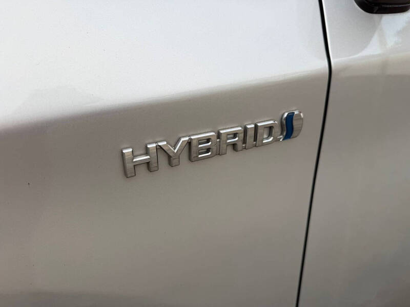 2014 Toyota Prius Three