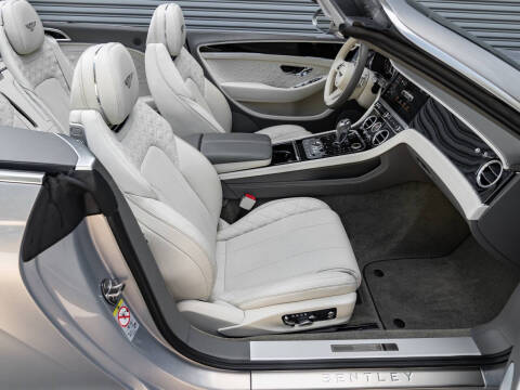 2022 Bentley Continental GTC V8