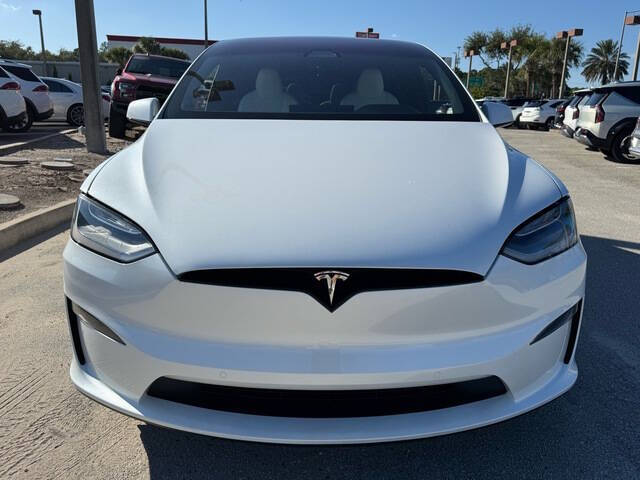 2022 Tesla Model X 24