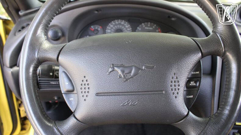 2001 Ford Mustang GT