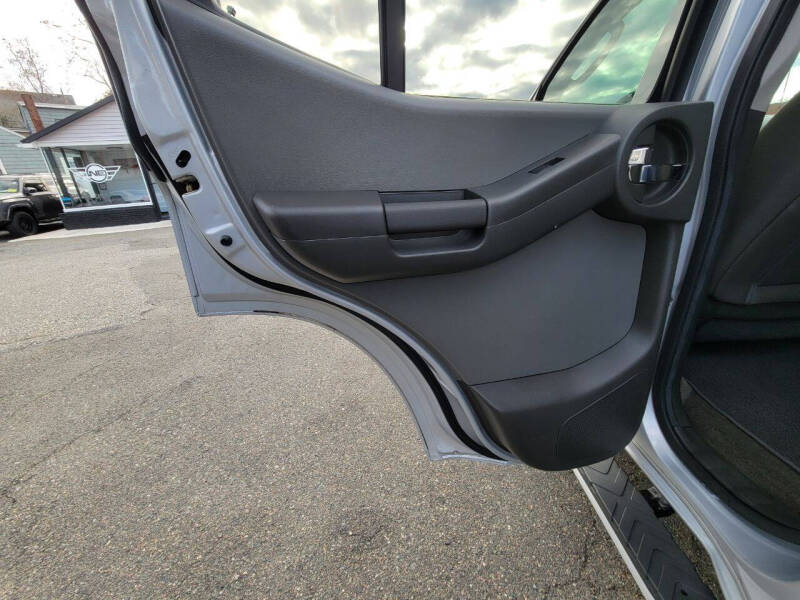 2011 Nissan Xterra S