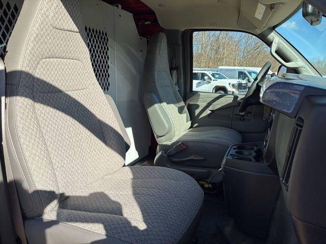 2026 GMC Savana 3500