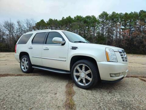 2010 Cadillac Escalade for sale at Robbie's Auto Sales and Complete Auto Repair in Rolla MO