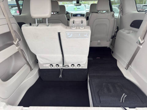 2019 Chrysler Pacifica Touring L Plus