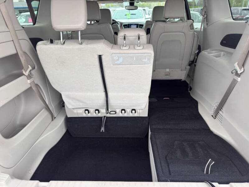 2019 Chrysler Pacifica Touring L Plus