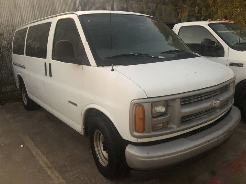 1999 chevrolet express passenger van