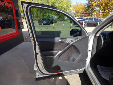 2016 Volkswagen Tiguan 2.0T S 4Motion