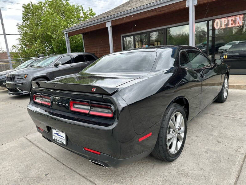 2020 Dodge Challenger SXT