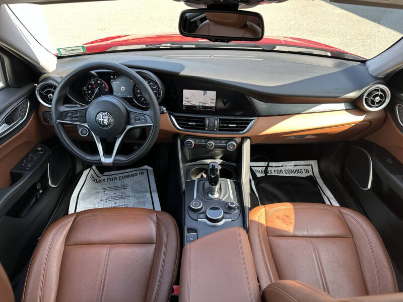 2018 Alfa Romeo Giulia Sport