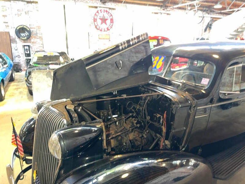 1936 Oldsmobile F-36