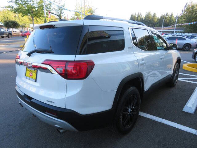 2019 GMC Acadia SLT-1