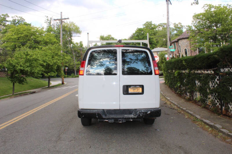 2020 Chevrolet Express 2500