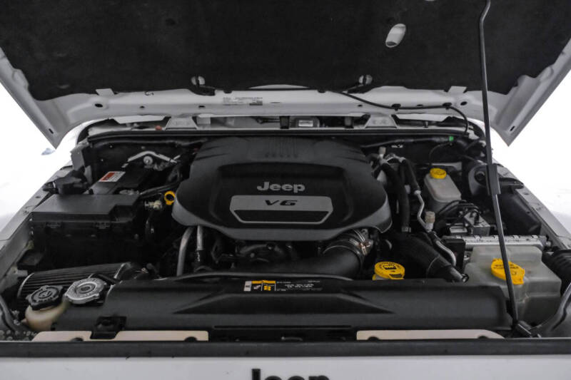 2017 Jeep Wrangler Unlimited Smoky Mountain