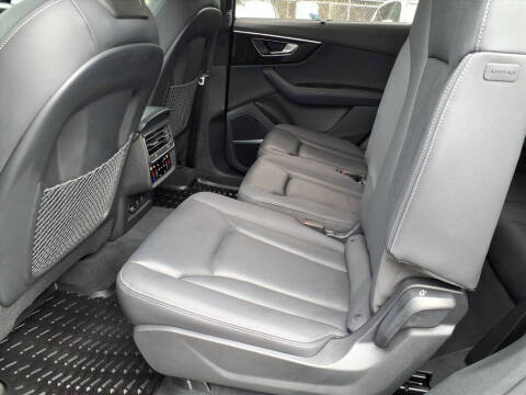 2025 Audi Q7 quattro Premium Plus 55 TFSI