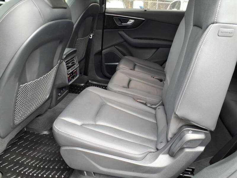 2025 Audi Q7 quattro Premium Plus 55 TFSI