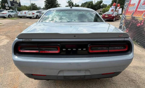 2021 Dodge Challenger SXT