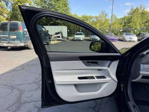 2020 Jaguar XF 25t Premium