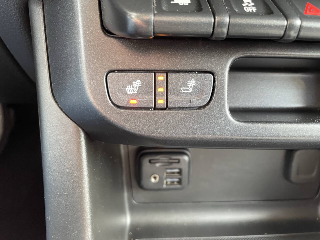 2019 Chevrolet Colorado Z71 photo 19