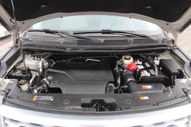 2017 Ford Explorer Platinum