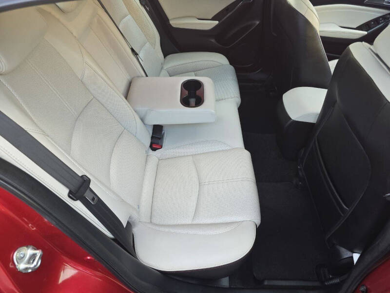 2018 Mazda MAZDA3 Grand Touring