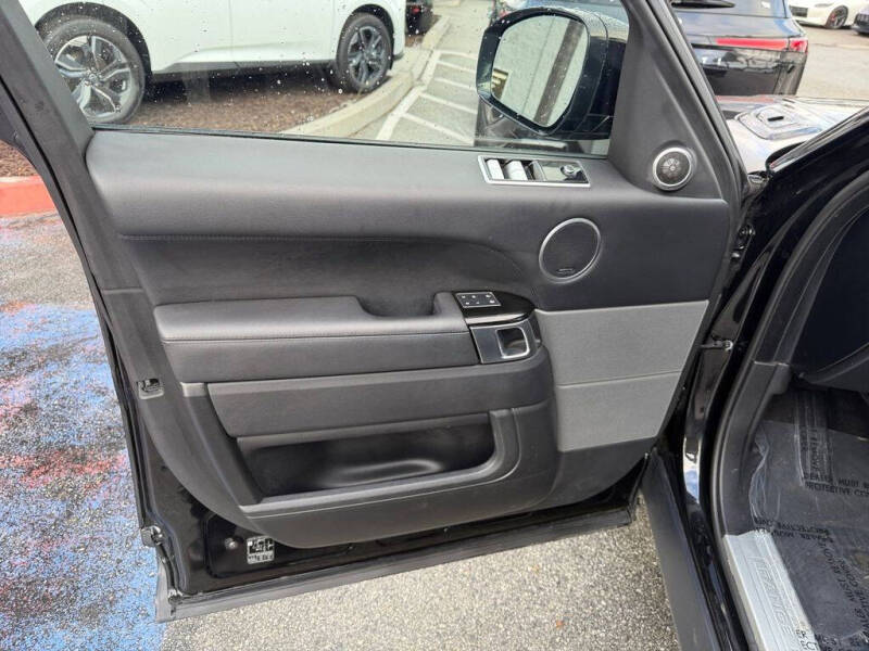 2022 Land Rover Range Rover Sport HSE Silver Edition