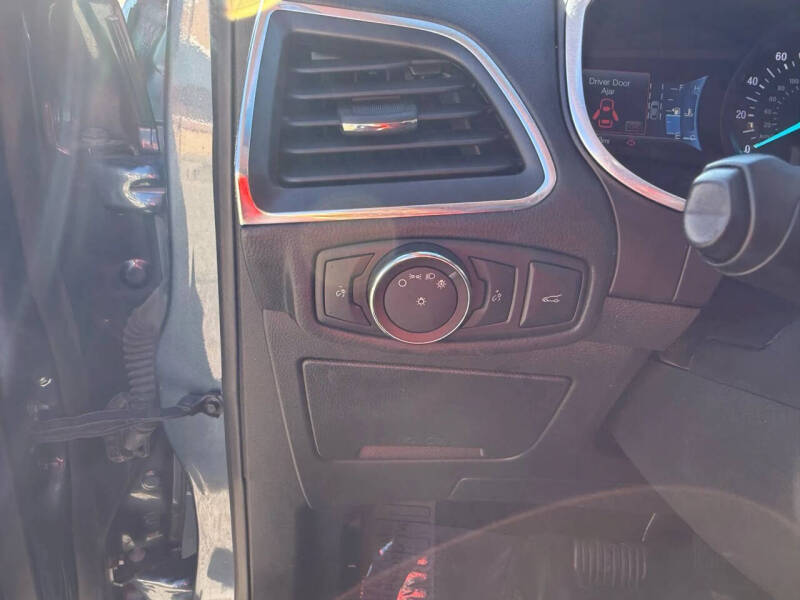 2018 Ford Edge Titanium