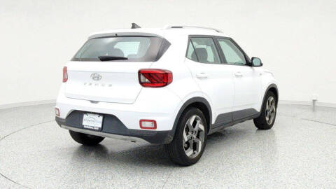 2021 Hyundai Venue SEL