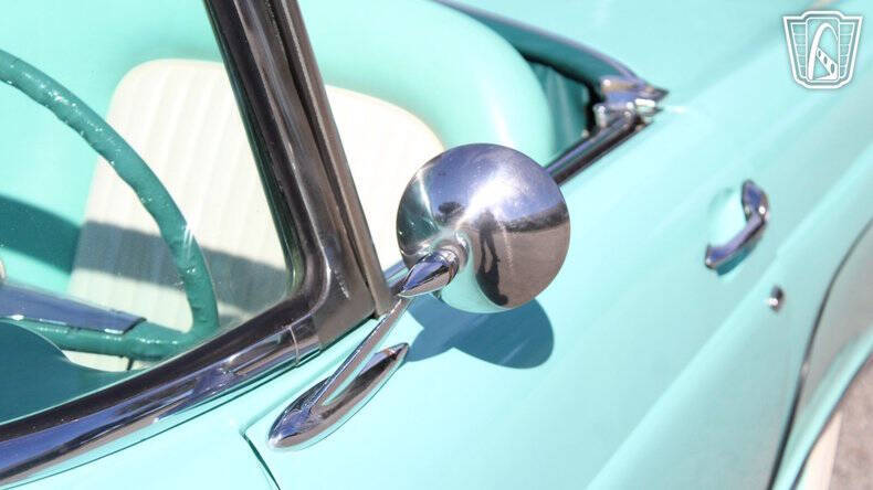 1955 Ford Thunderbird