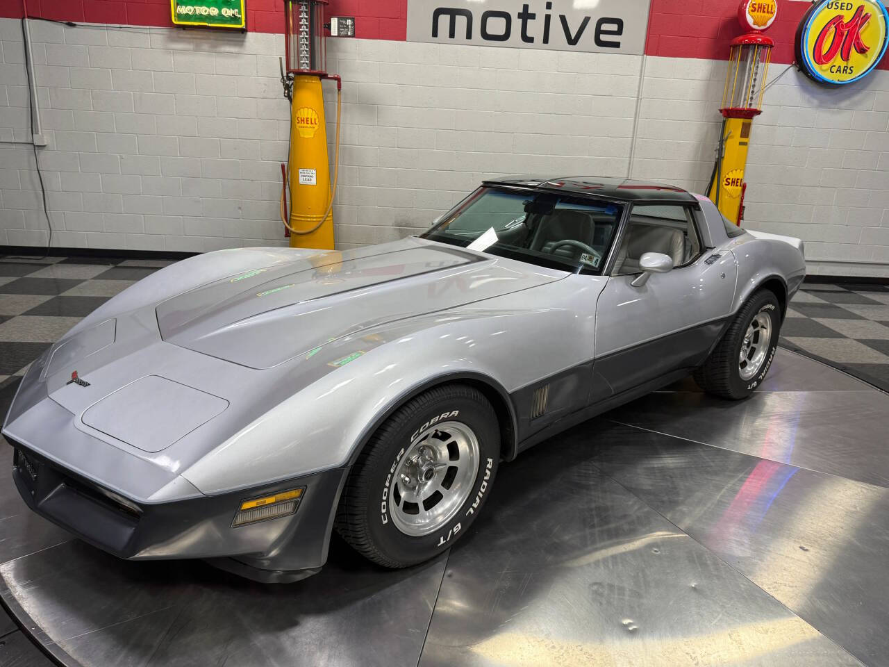 1981 Chevrolet Corvette 42