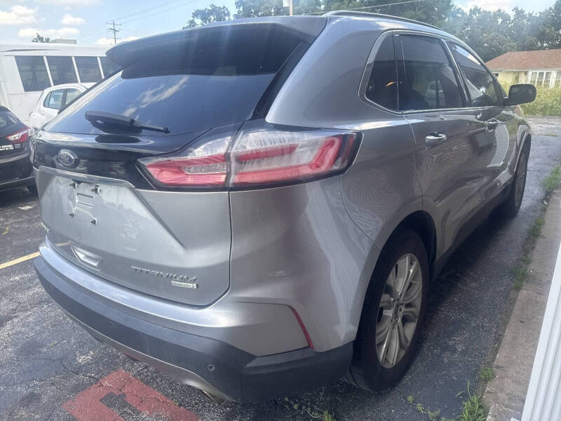 2020 Ford Edge Titanium