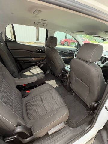 2018 GMC Acadia SLE-2